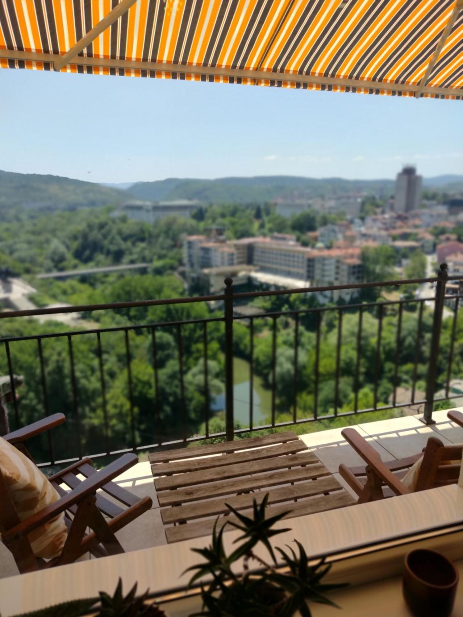 Art Studio Turnovo Apartment Veliko Tŭrnovo Exterior photo